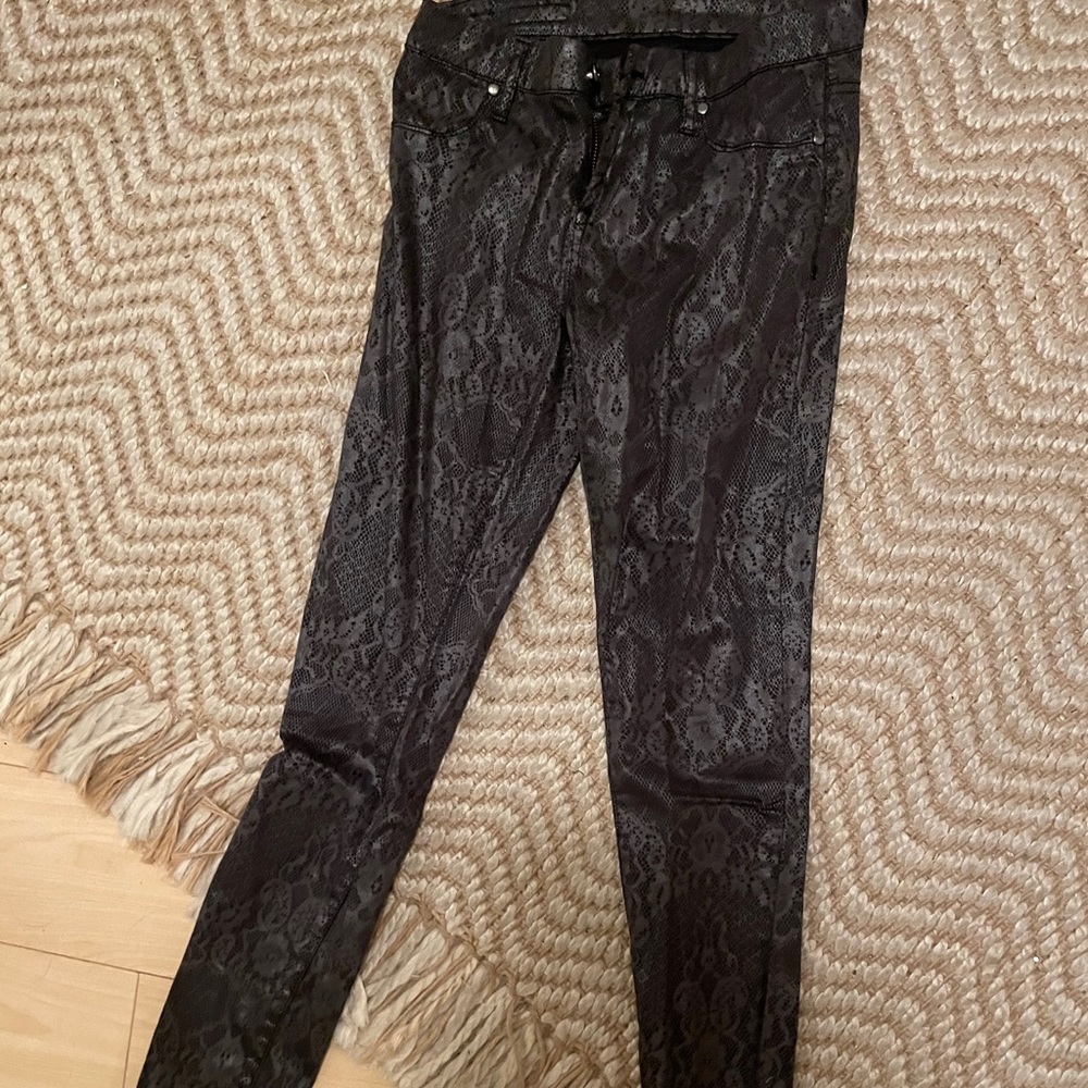Blank NYC lace skinny pants